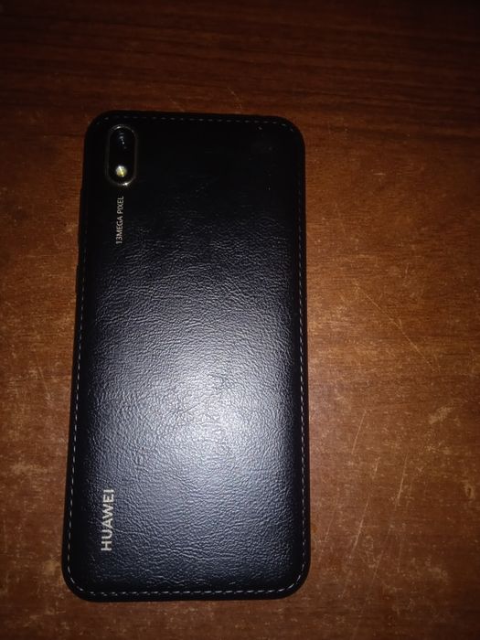 Продам телефон хуавей