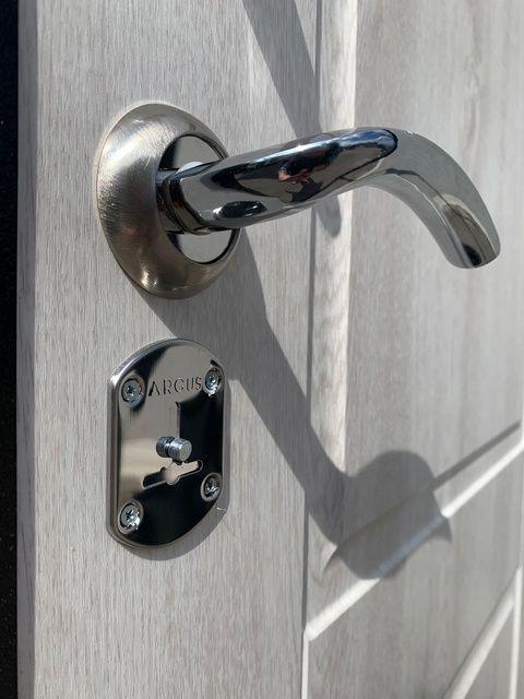 Мебельщик. Плотник !