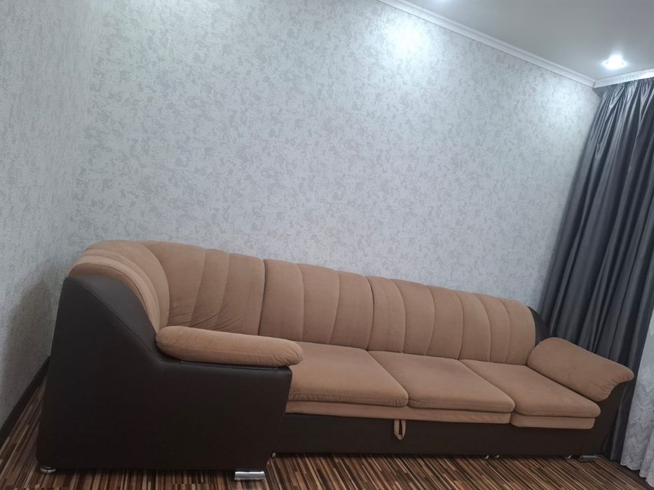 Продам диван в идеальном состоянии! Торг