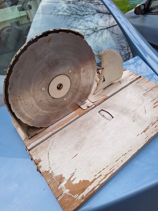 Гилотина.Rostfrei