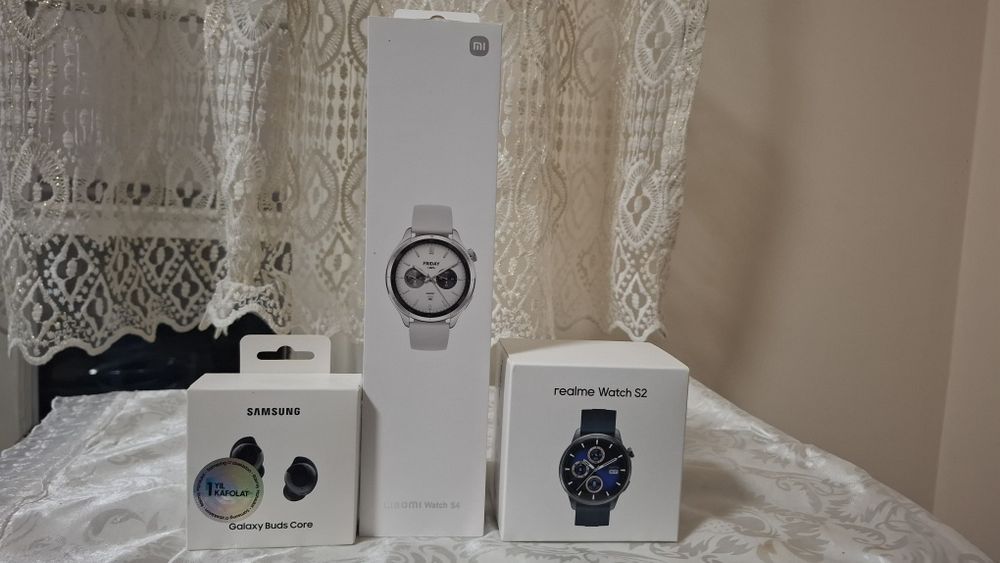 Часы редми watch s2 , xiaomi s4 и наушник самсунг buds core