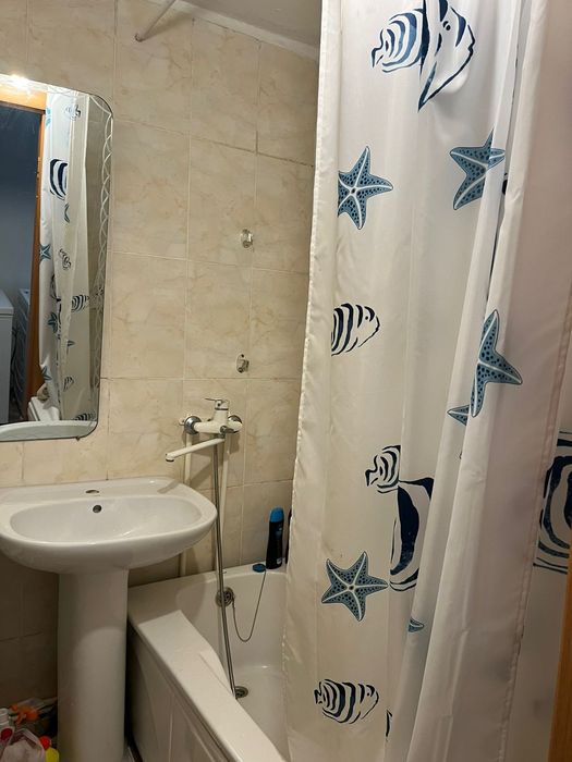 Продам квартиру 3-х комнатную