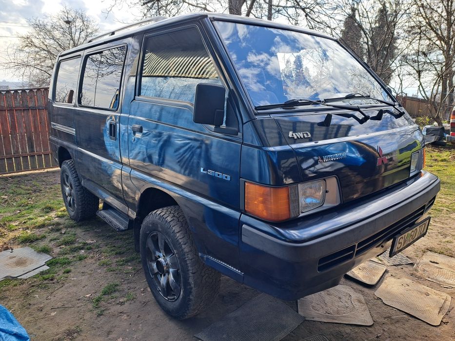 Mitsubishi L300  Delica 4x4