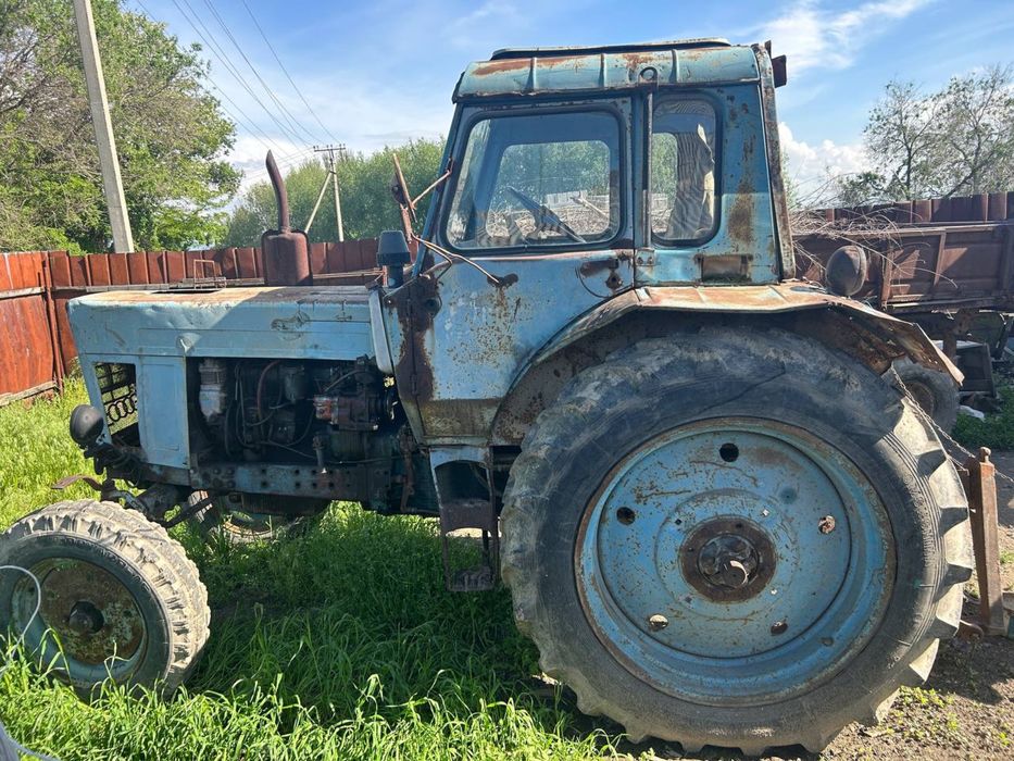 Трактор MTZ 80 в комлекте