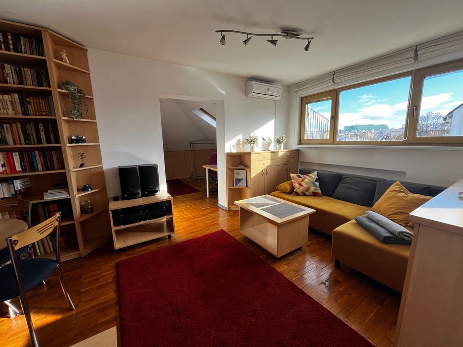 Дава се под наем Двустаен апартамент в София, Оборище - 55 кв.м за 648.21 € - Снимка #3