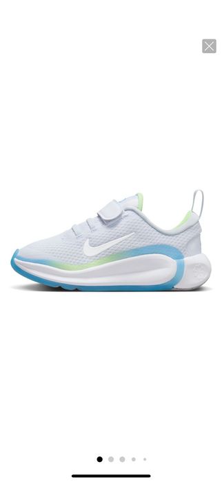 Маратонки и сандали найк и адидас