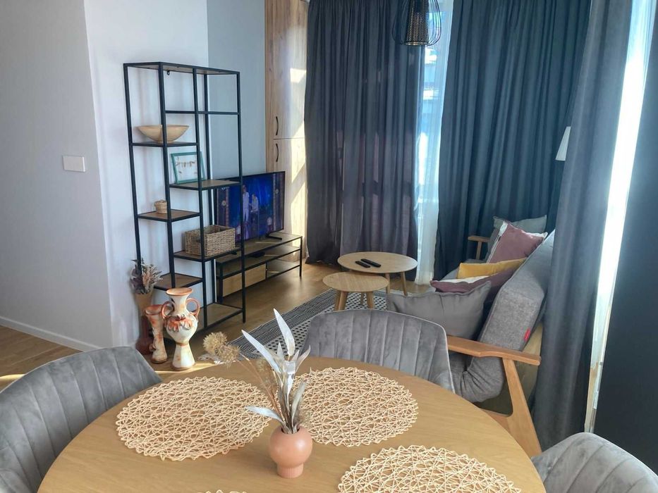 Дава се под наем Двустаен апартамент в София, Витоша - 65 кв.м за 510 € - Снимка #1