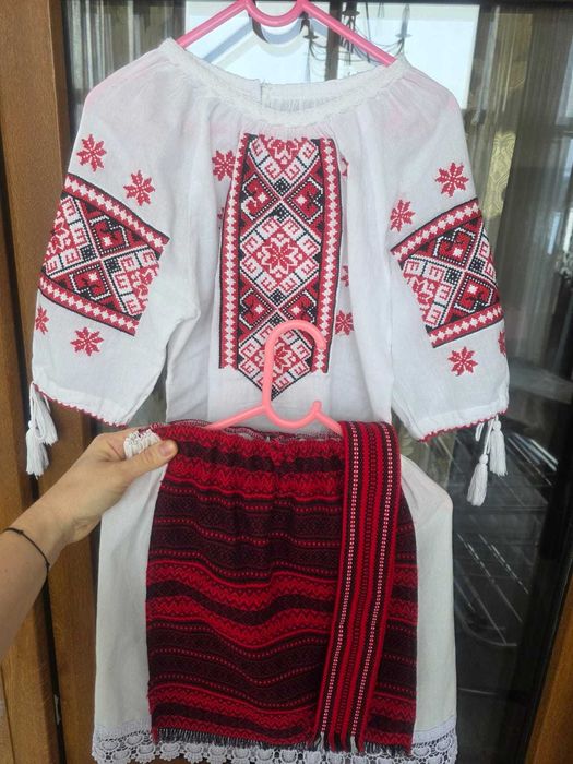 Costum Popular fetite 6 ani