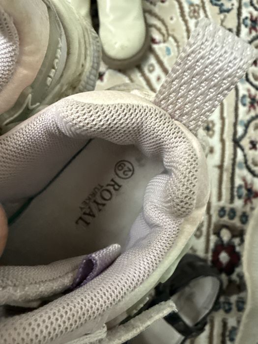 Отдам даром Детская обувь