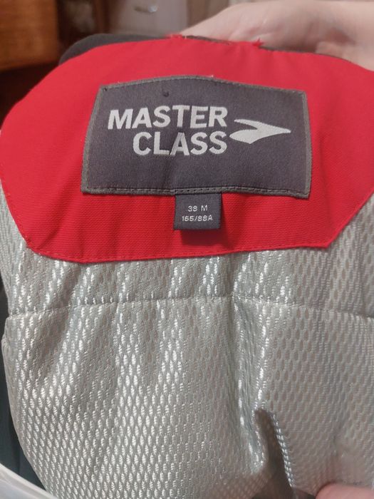 Продам зимнюю куртку