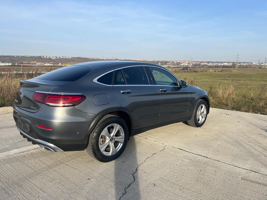Mercedes-Benz GLC 300 4MATIC COUPE, AMG, camera 360, plafon panoramic