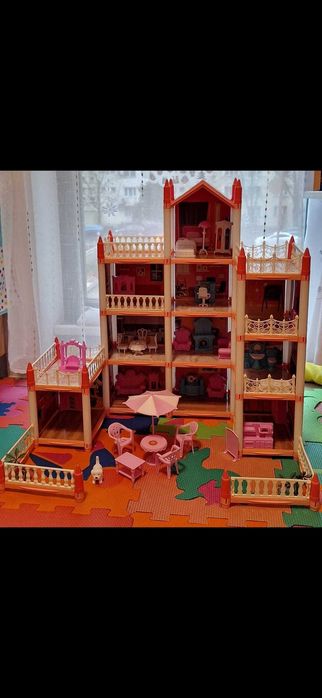 Casuta de papusi pe 3 nivele  6 ani +