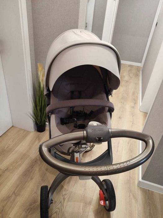 Бебешка количка stokke
