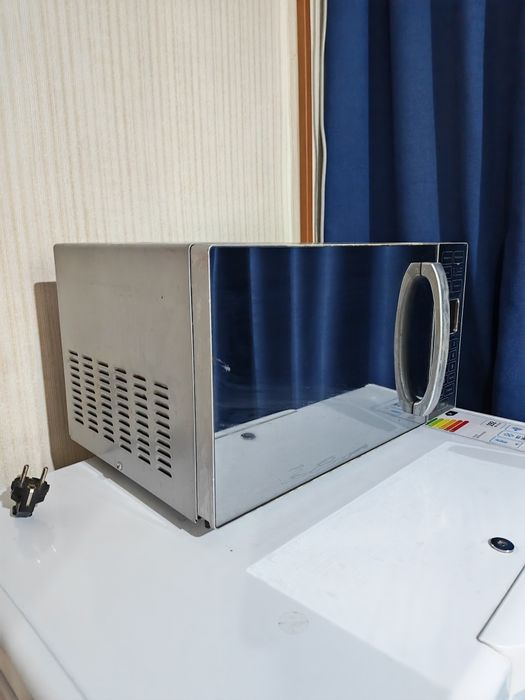 Продам микроволновку