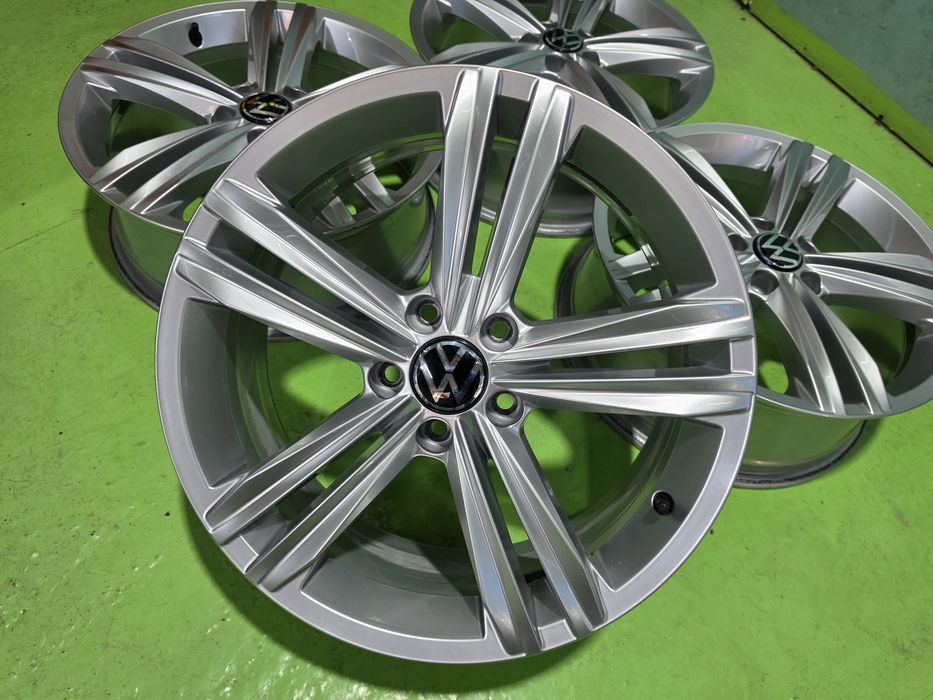 18 5x112 Vw Tiguan лети джанти 5х112 тигуан Touran Caddy Golf Skoda 5х112