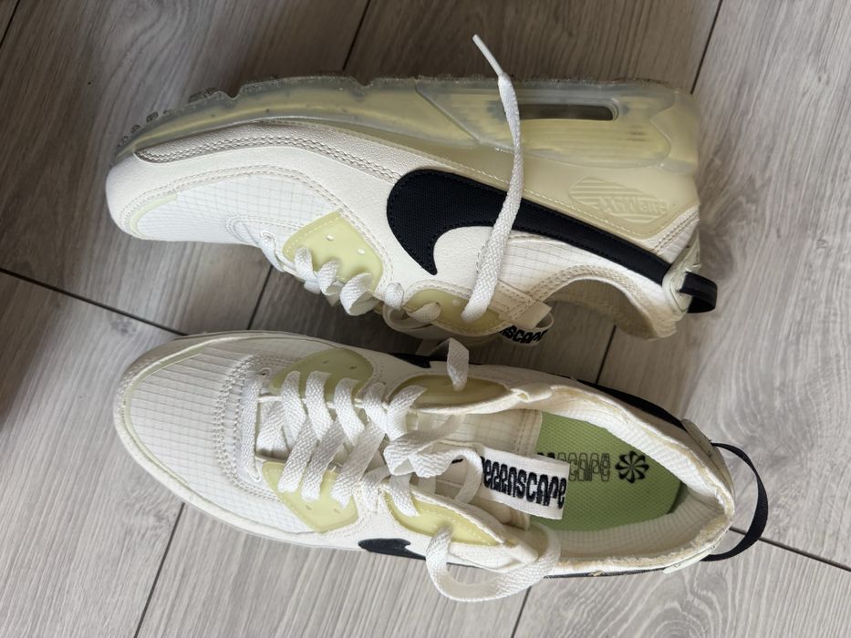 Adidasi nike teerascape nr 42.5