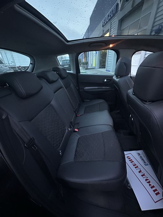 Пежо 3008 2016 хибрид 4