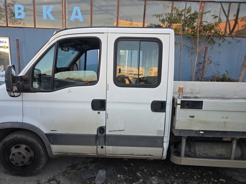 Ивеко 50 с 14 товарен