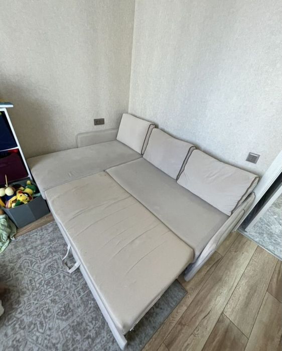 Продам диван Б/У