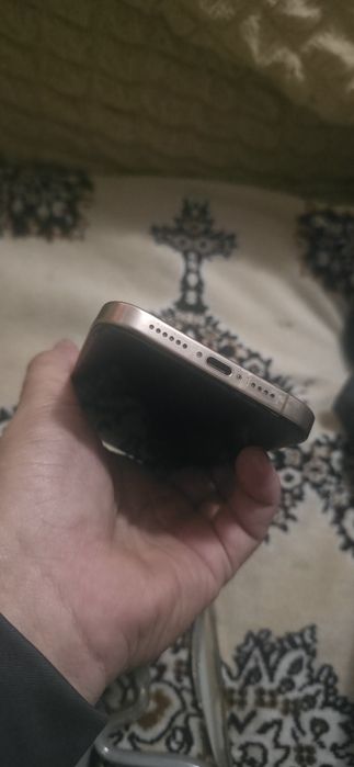 iPhone 16 про макс 256 есим