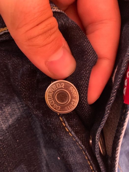 Blugi Dsquared scurti de vara