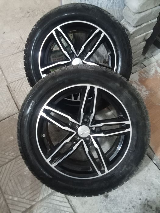 Продам колеса новые комплект зимние липучка импортные на 17 диск.