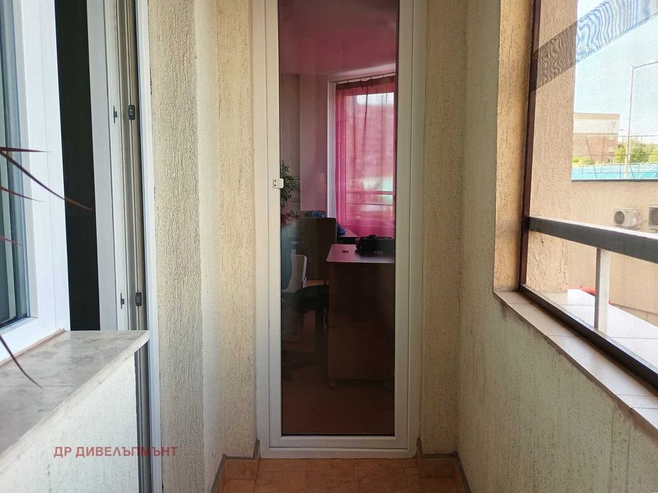 Дава се под наем Двустаен апартамент в София, Дървеница - 68 кв.м за 613.55 € - Снимка #14