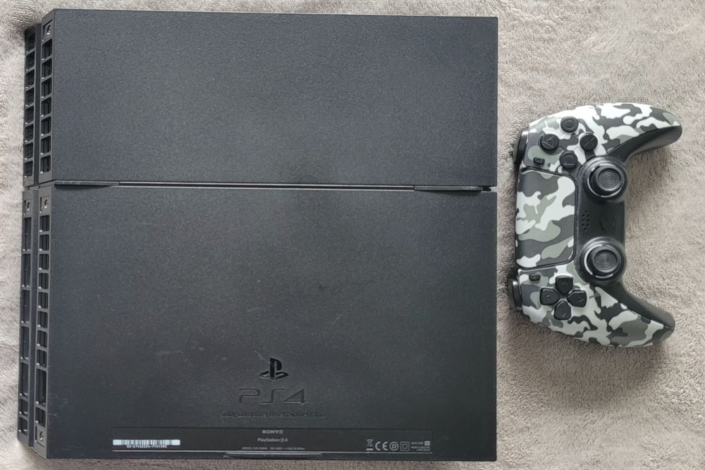 PlayStation 4(2 TB)