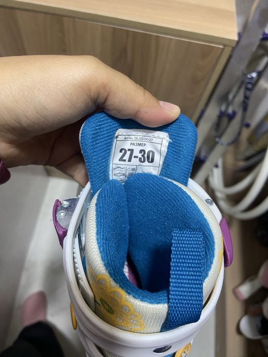 Продам детские коньки