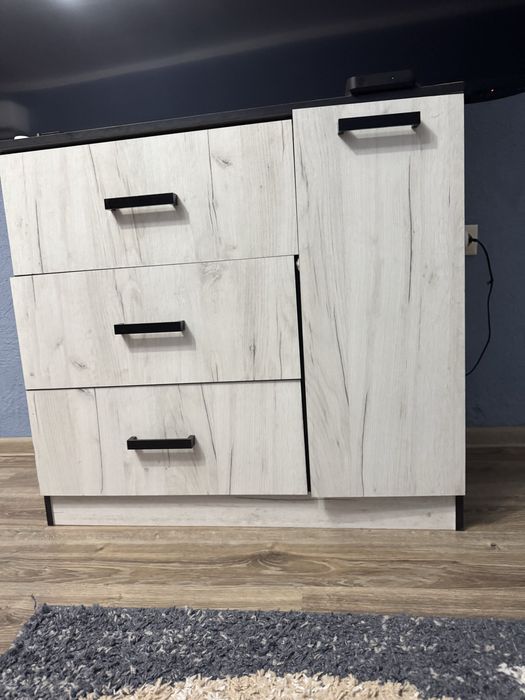 Спалня с гардероб и скрин