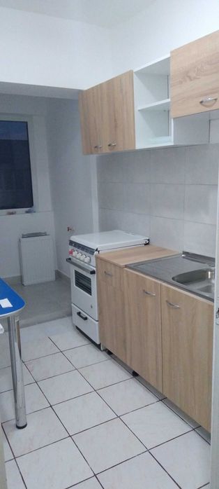 Dau in chirie garsoniera