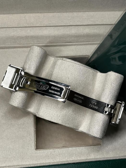 Rolex (Yacht Master Limited Edition 42m)