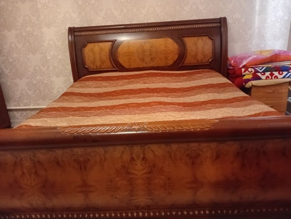 Кроват улкен таза ағаш