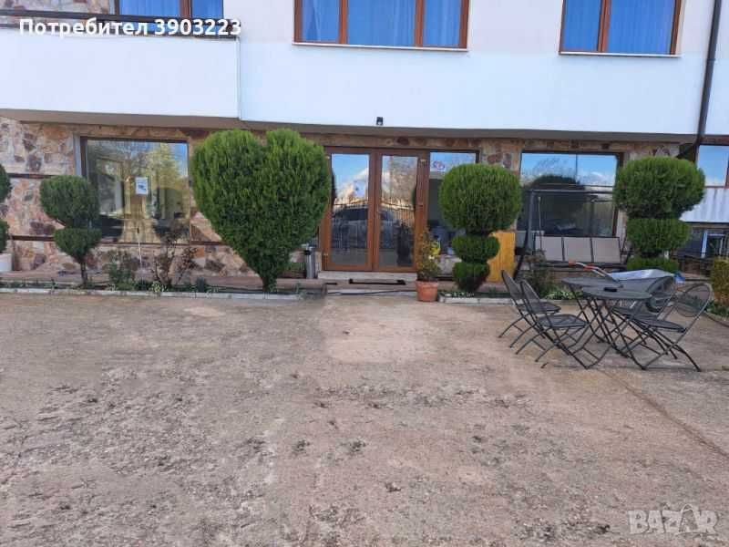 под наем 40кв.м. / партер/ в  Банско от собственик -магазин/салон