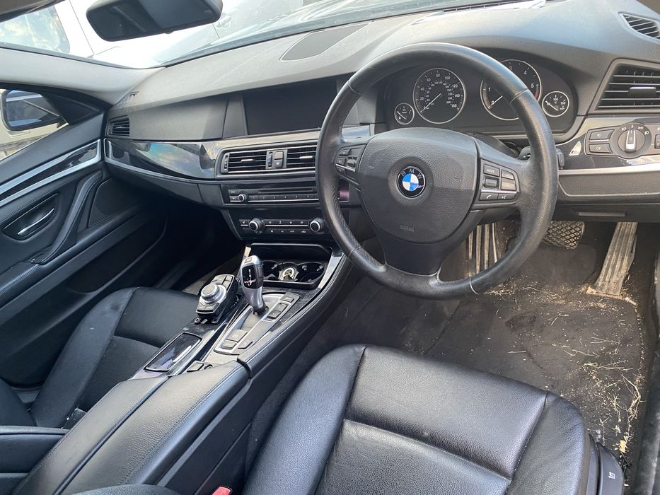 Dezmembrez bmw seria 5 F10 2.0 184 cp cutie automata