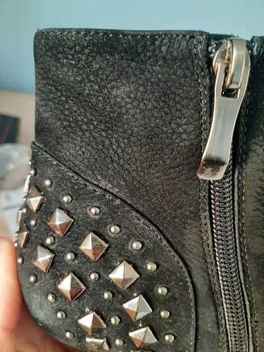 Италиански боти Roberto Venuti  с шипове висок ток 39 номер