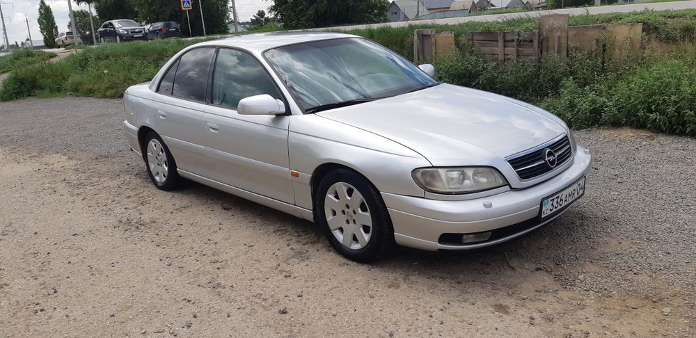 Продам Опель омега б 2003г об 3.0
