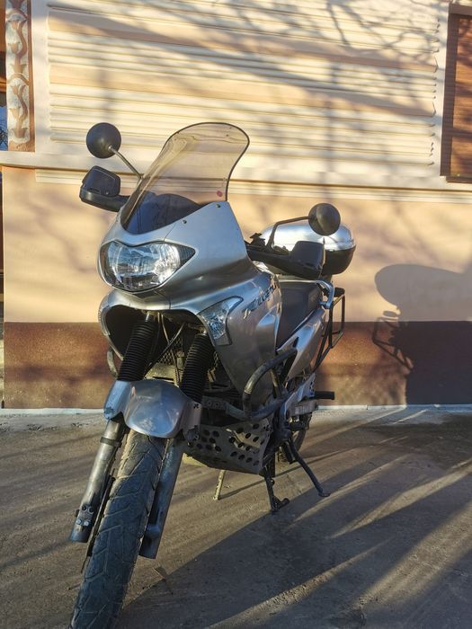 Borsa Serbatoio Magnetica Givi EA102B Per Honda Transalp XL 650 V - 25/28 Litri Pratica E Sicura - Foto 9