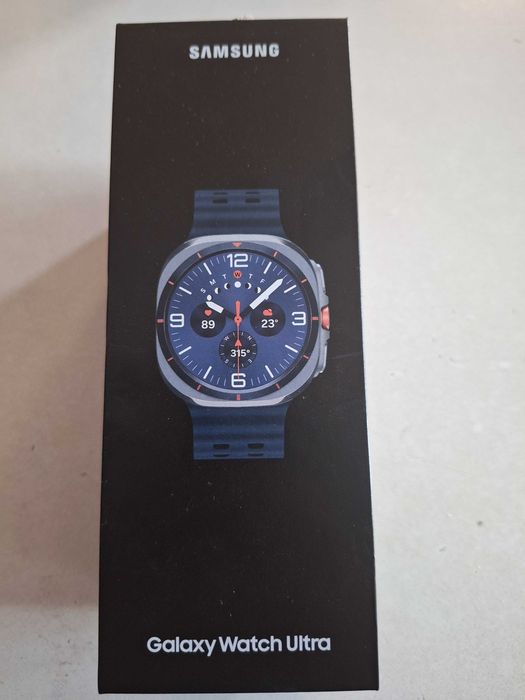 Смарт часовник Samsung Watch ultra