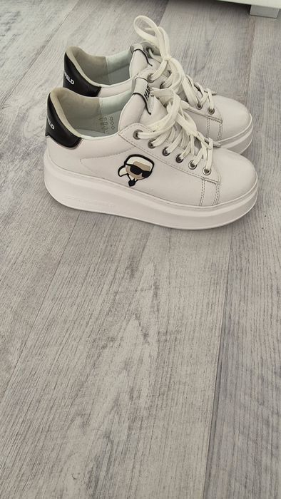 Adidasi Karl  Lagerfeld masura 37