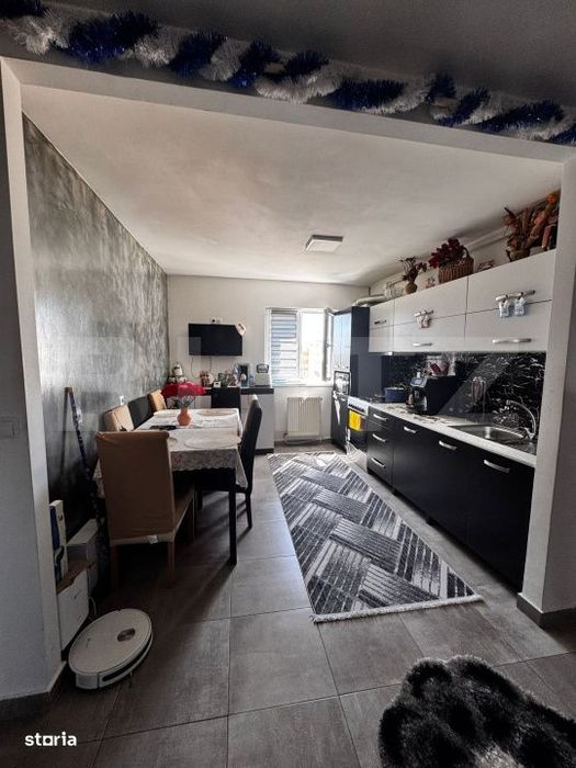 Apartament cu 4 camere, 79 mp, mobilat si utilat, zona Blocuri