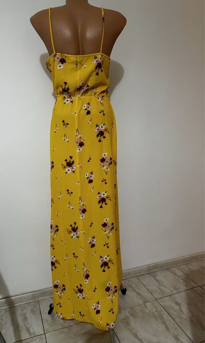 Rochii xs, preturi mici