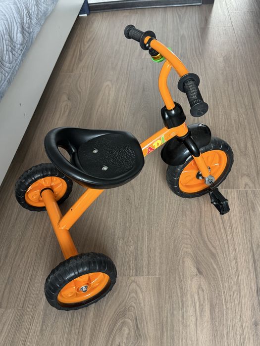 Продам детский велосипед срочно