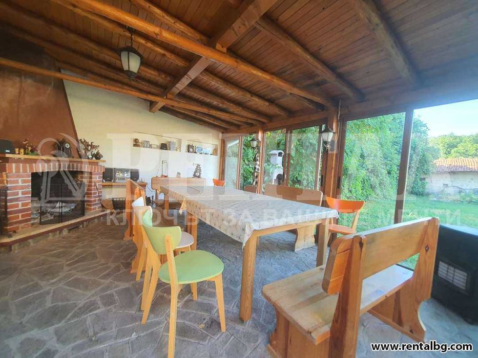 Къща с двор, с. Ягодово