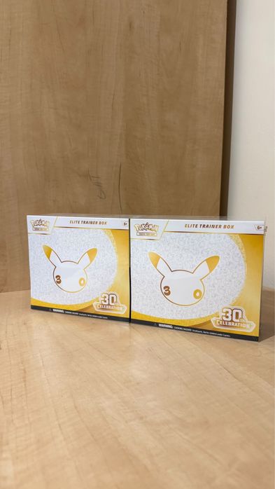 Pokemon ETB 30th Celebration pack of 2