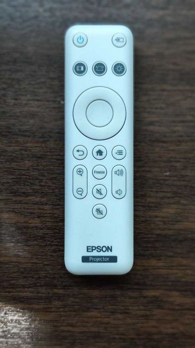 Продается б/у проектор Epson CO-W01 (2024)