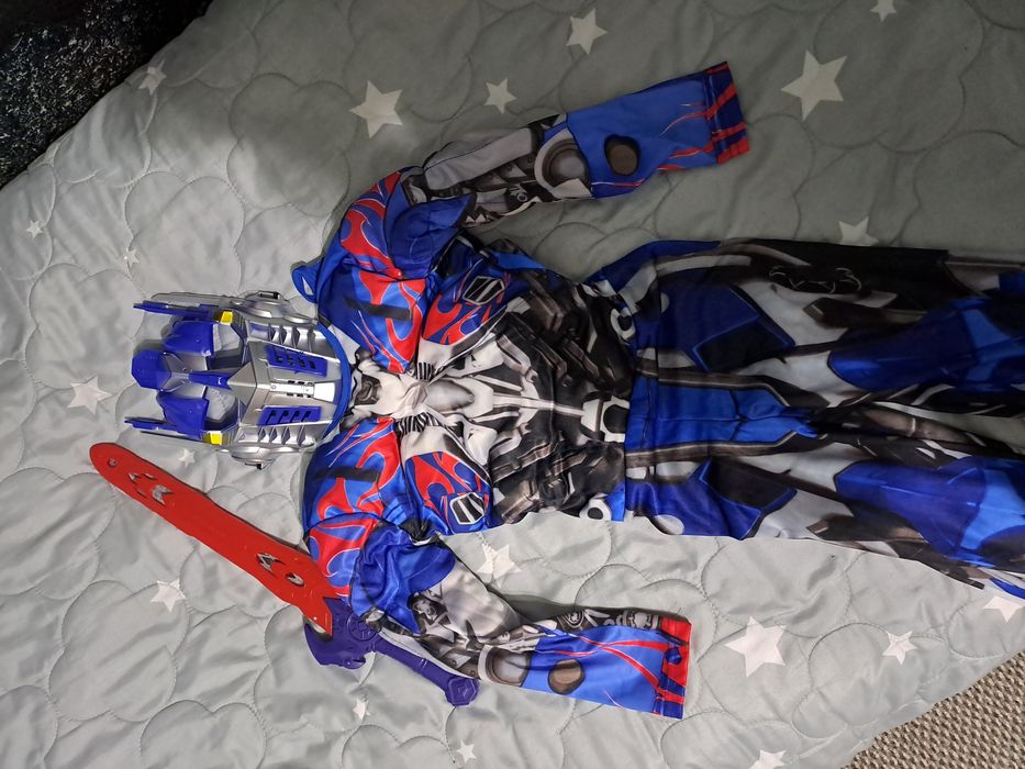 Костюмы новогодние