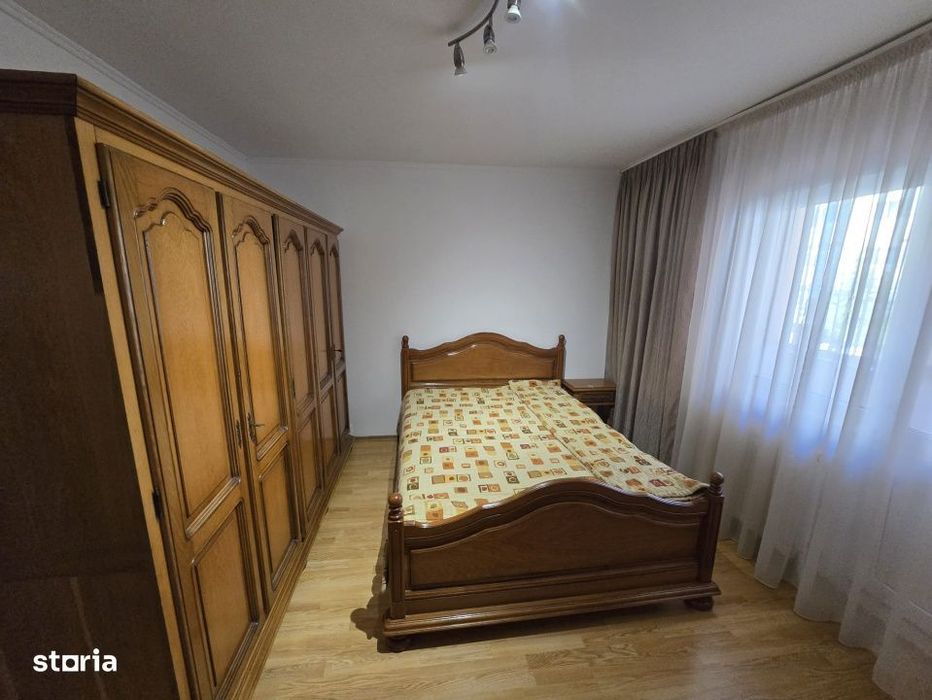 Apartamnt 3 camere Semicentral, PS-uri,  etaj 1