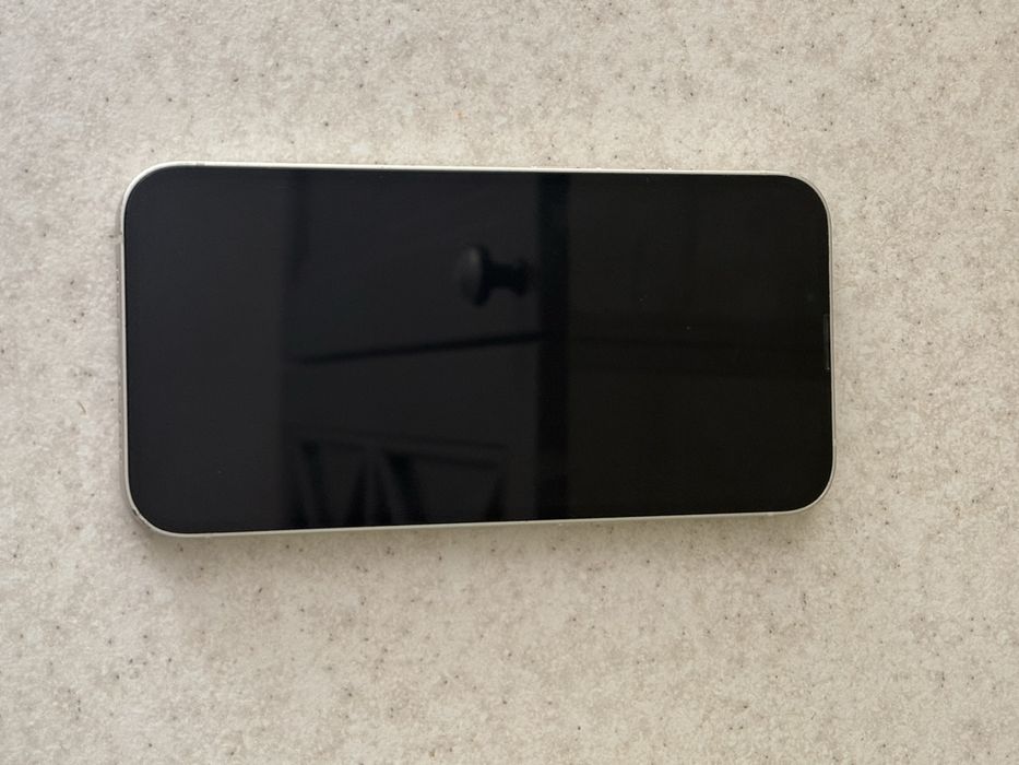iPhone 13, не вскрытый, полностью работает