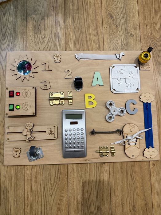 Монтесори дървена сензорна дъска